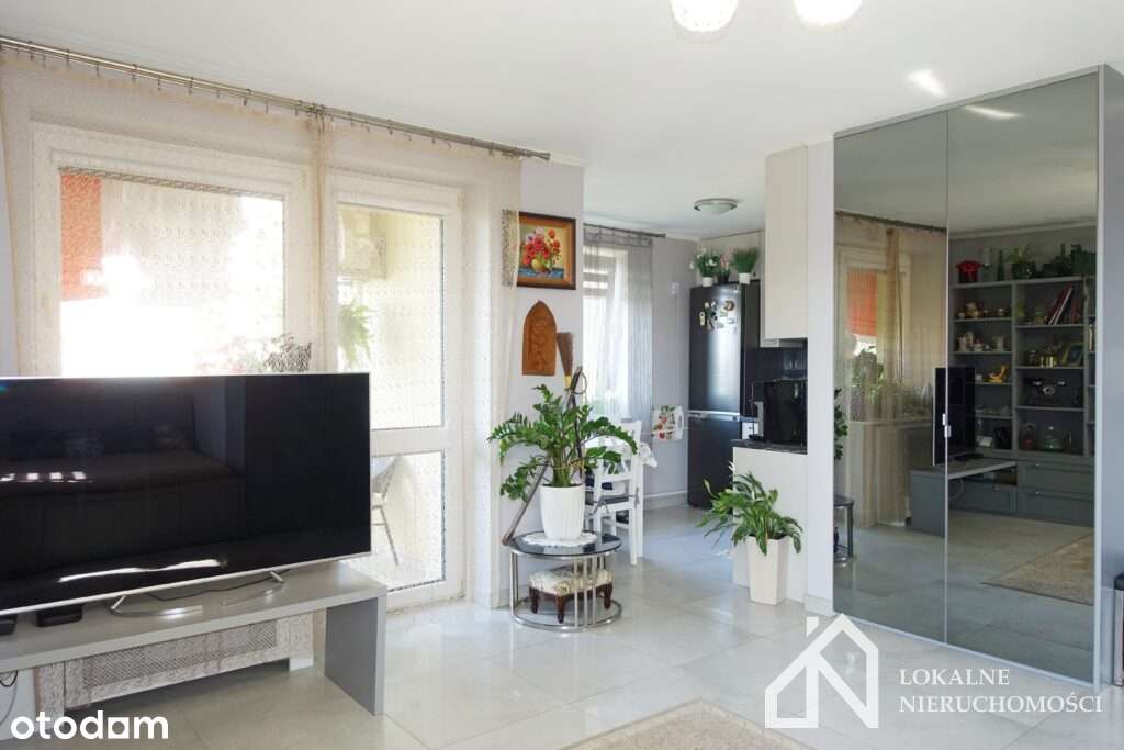 Kawalerka po generalnym remoncie w centrum miasta na sprzedaż! - Pełny obrazek: 5/16