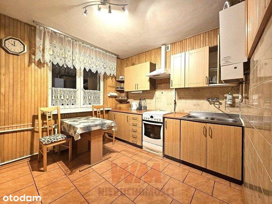 Mieszkanie 3 pokojowe wolne od zaraz.-9