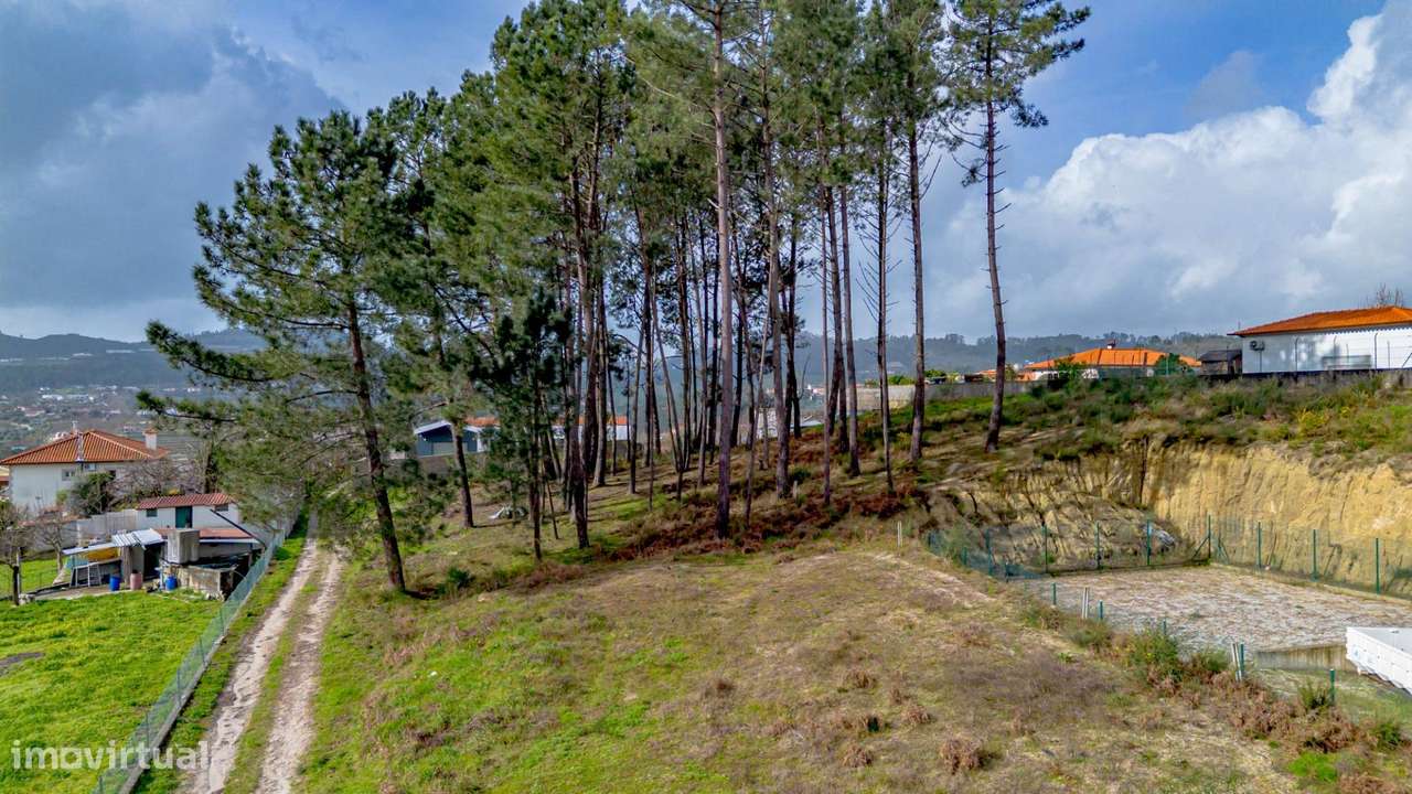 Terreno de Construção na rua Lamas de Couto, Fregim, Amarante-4