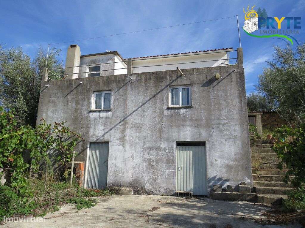 Moradia T3 situada em Outeiro da Lagoa, a apenas 5 minutos da Sertã-5