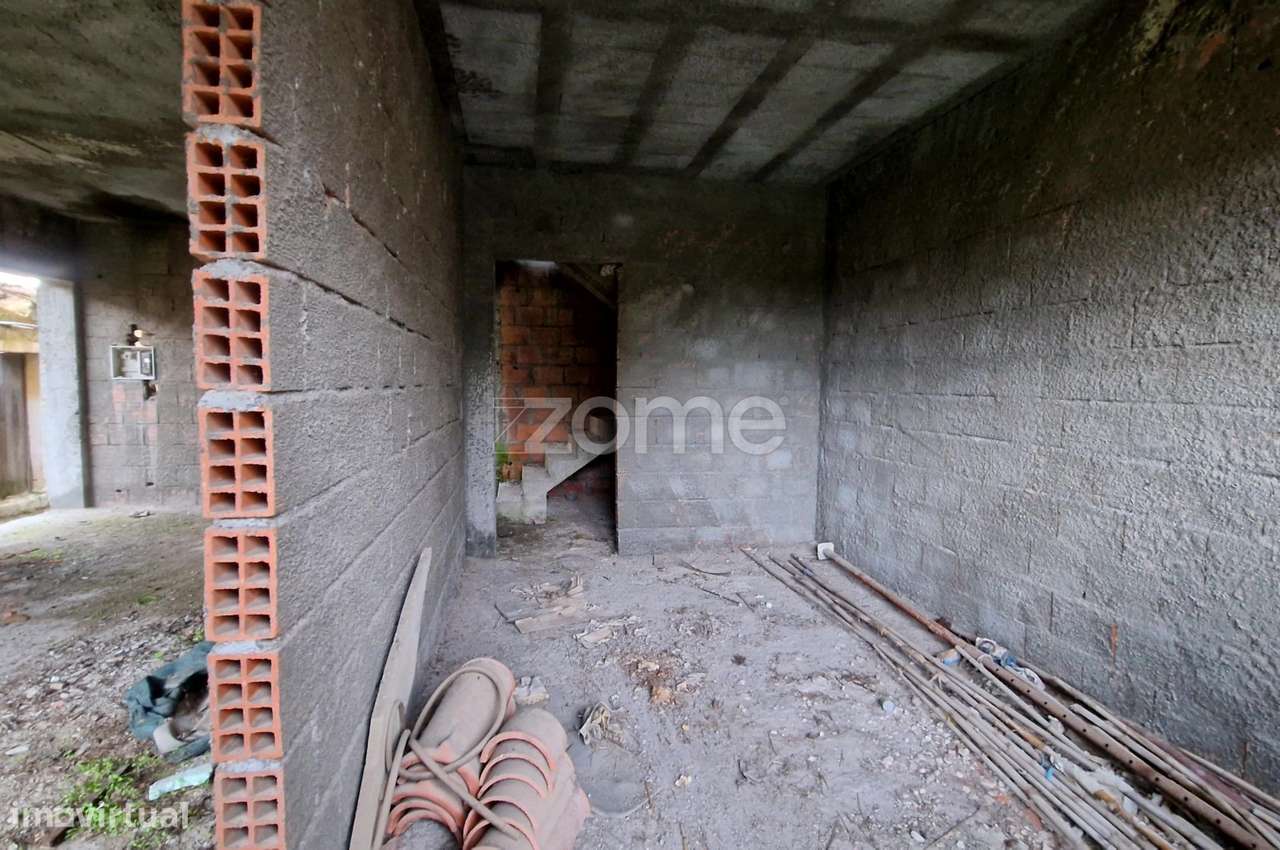 Moradia T4 em Carvalhal da Aroeira-11