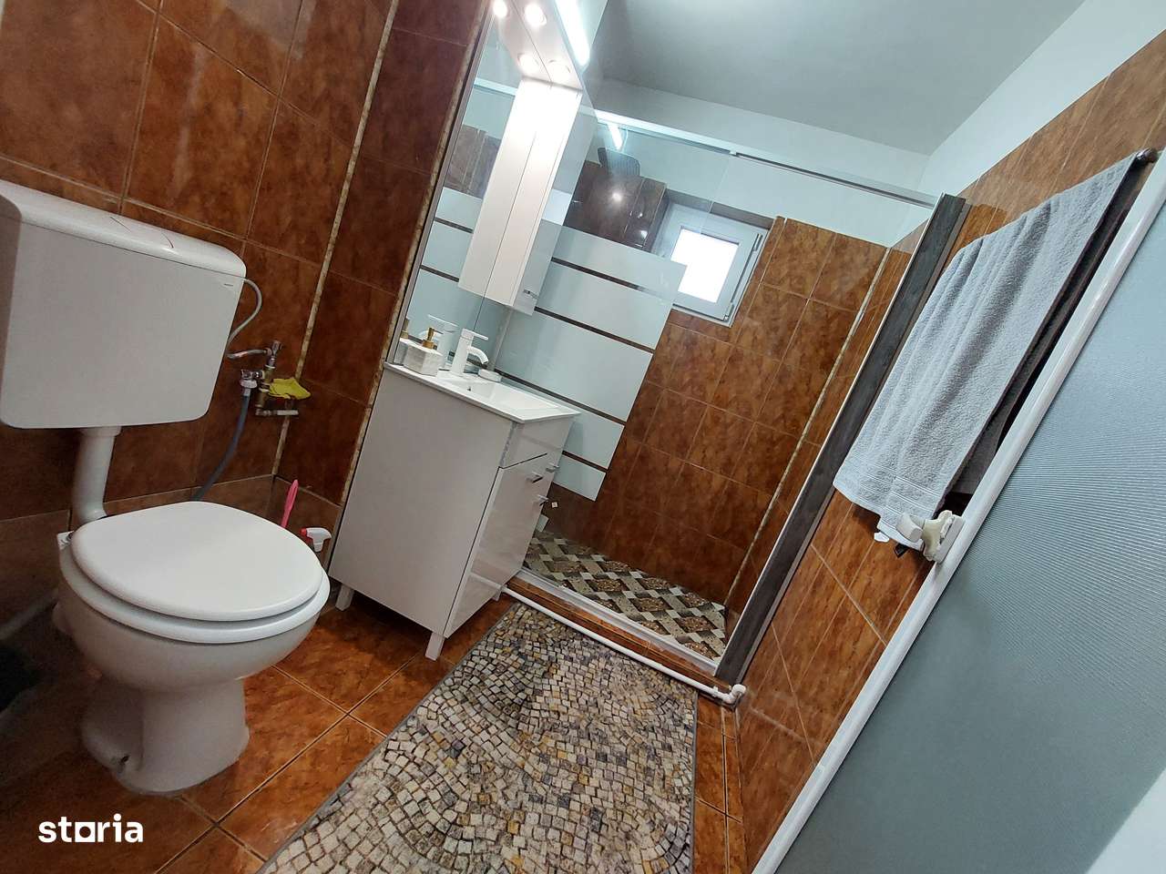 Vindem Apartament 2 camere Super,RENOVAT mobilat si utilat-2