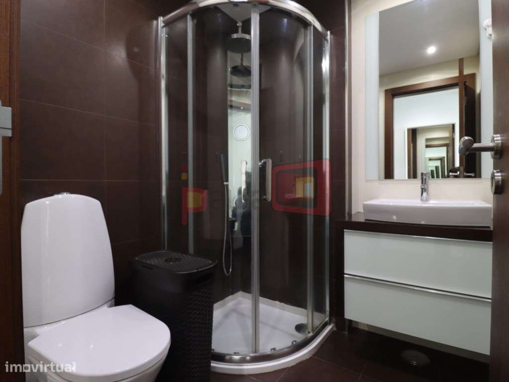 APARTAMENTO T3 MONTIJO COM PARQUEAMENTO E ARRECADAÇÃO-29