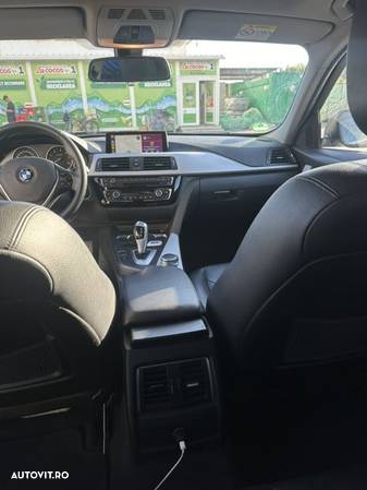 BMW Seria 3 320d Efficient Dynamic Edition Aut. - 9