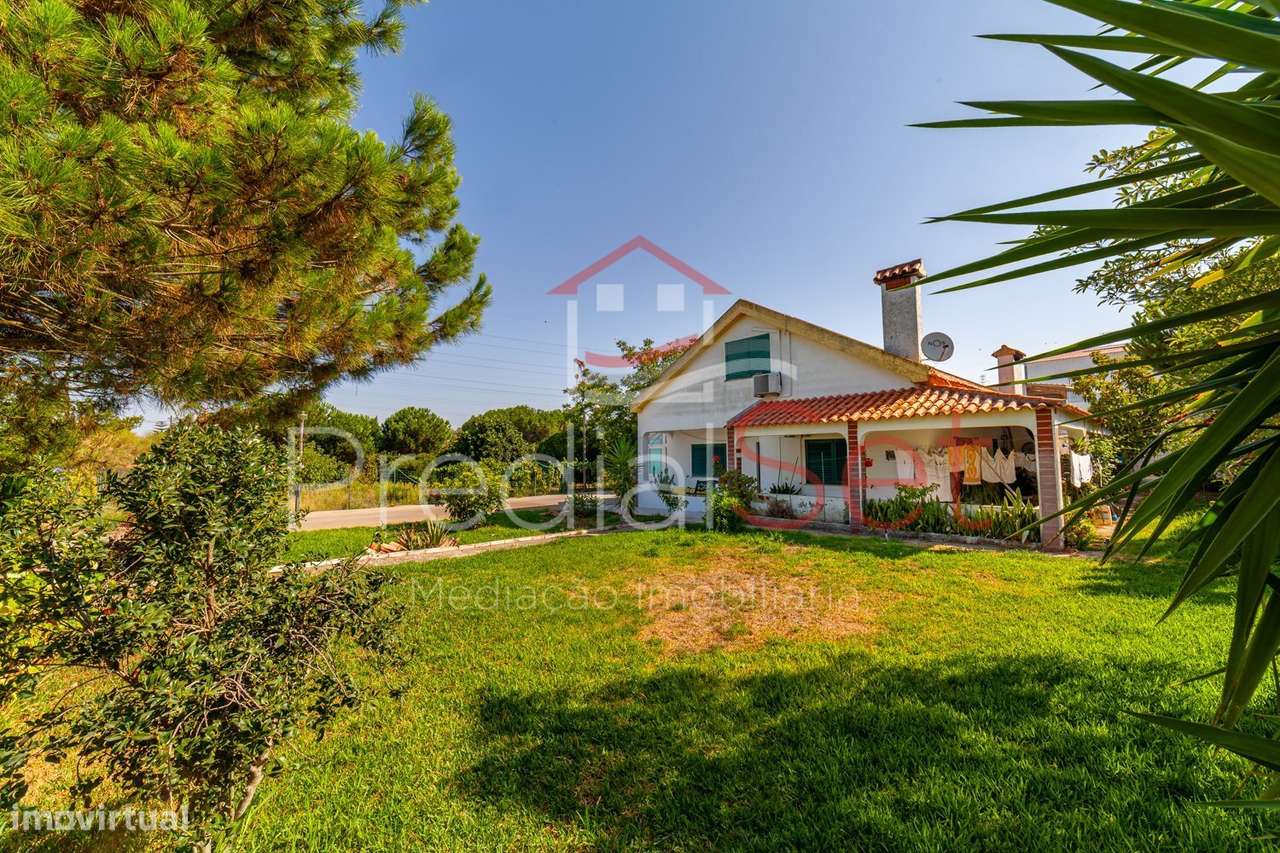 Moradia T4 em Quintinha - Palmela-20