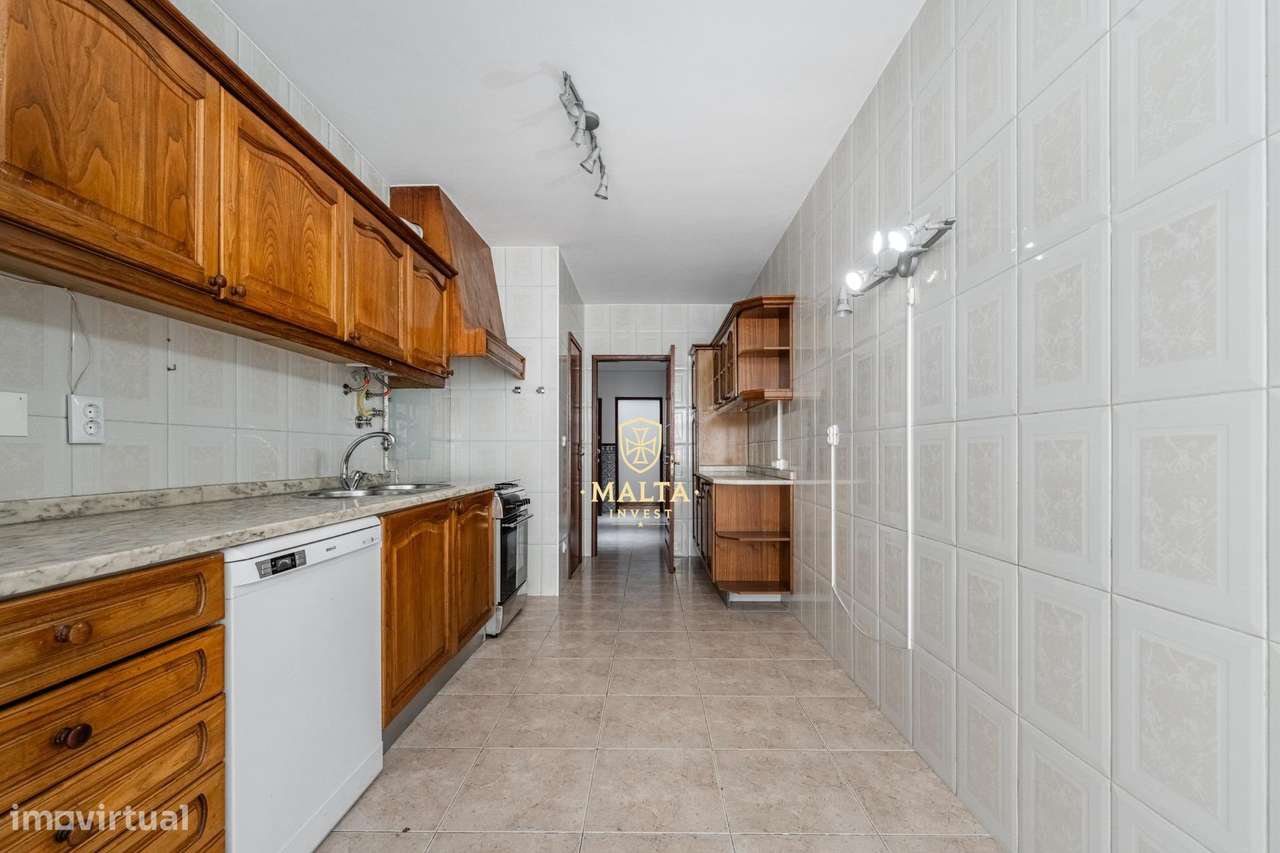 T3 com Garagem em Zona Privilegiada de Maximinos – Braga-9