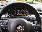 Volkswagen Passat Variant 2.0 TDI BlueMotion Technology Highline - 22