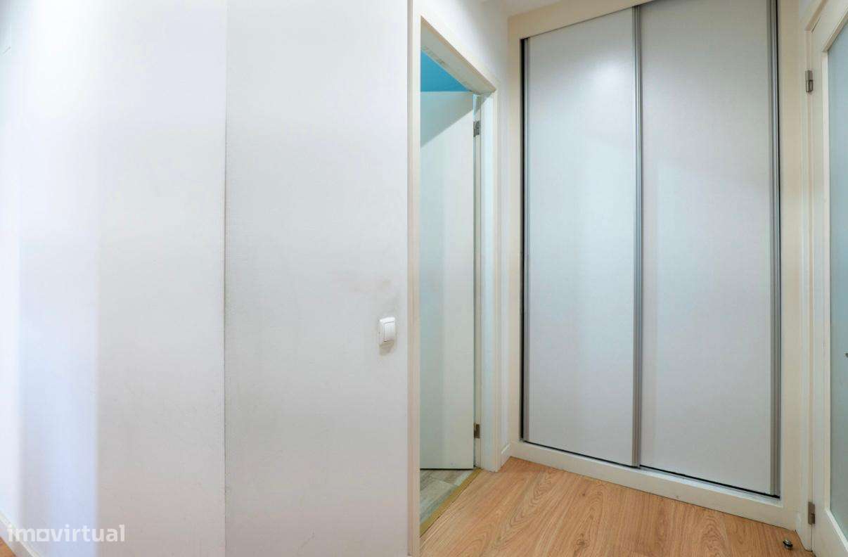 Apartamento T3 Renovado no coração de Matosinhos-5