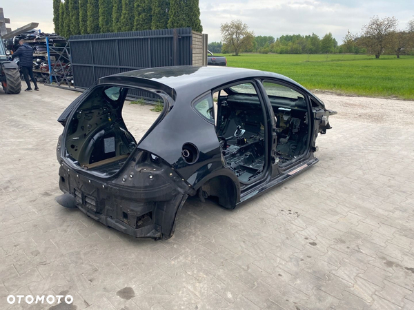 ĆWIARTKA PODŁUŻNICA LEWY PRZÓD SEAT LEON 2 II - 3