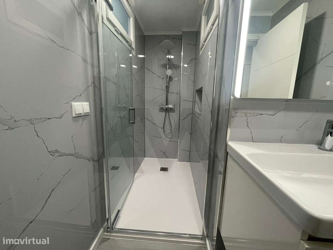 Apartamento T2 Venda - Totalmente Remodelado-15