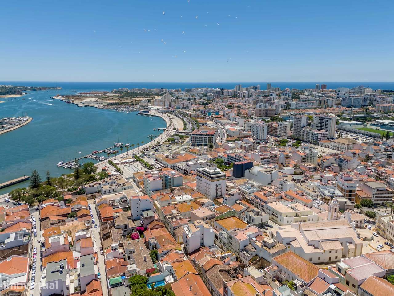 Invista no Coração de Portimão – Imóvel + Negócio de Guesthouse Pronto - Grande imagem: 2/45