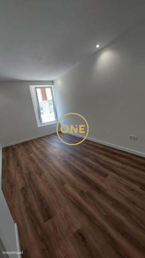 Apartamento Renovado T2+1 em Riba de Ave-6