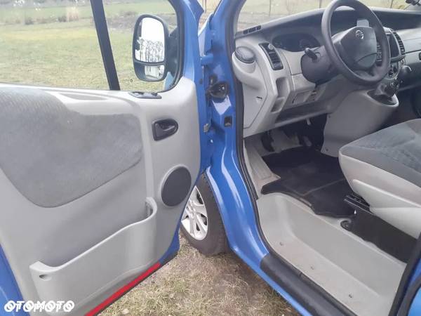 Renault Trafic 2.0 dCi 115 Passenger FAP Expression - 11