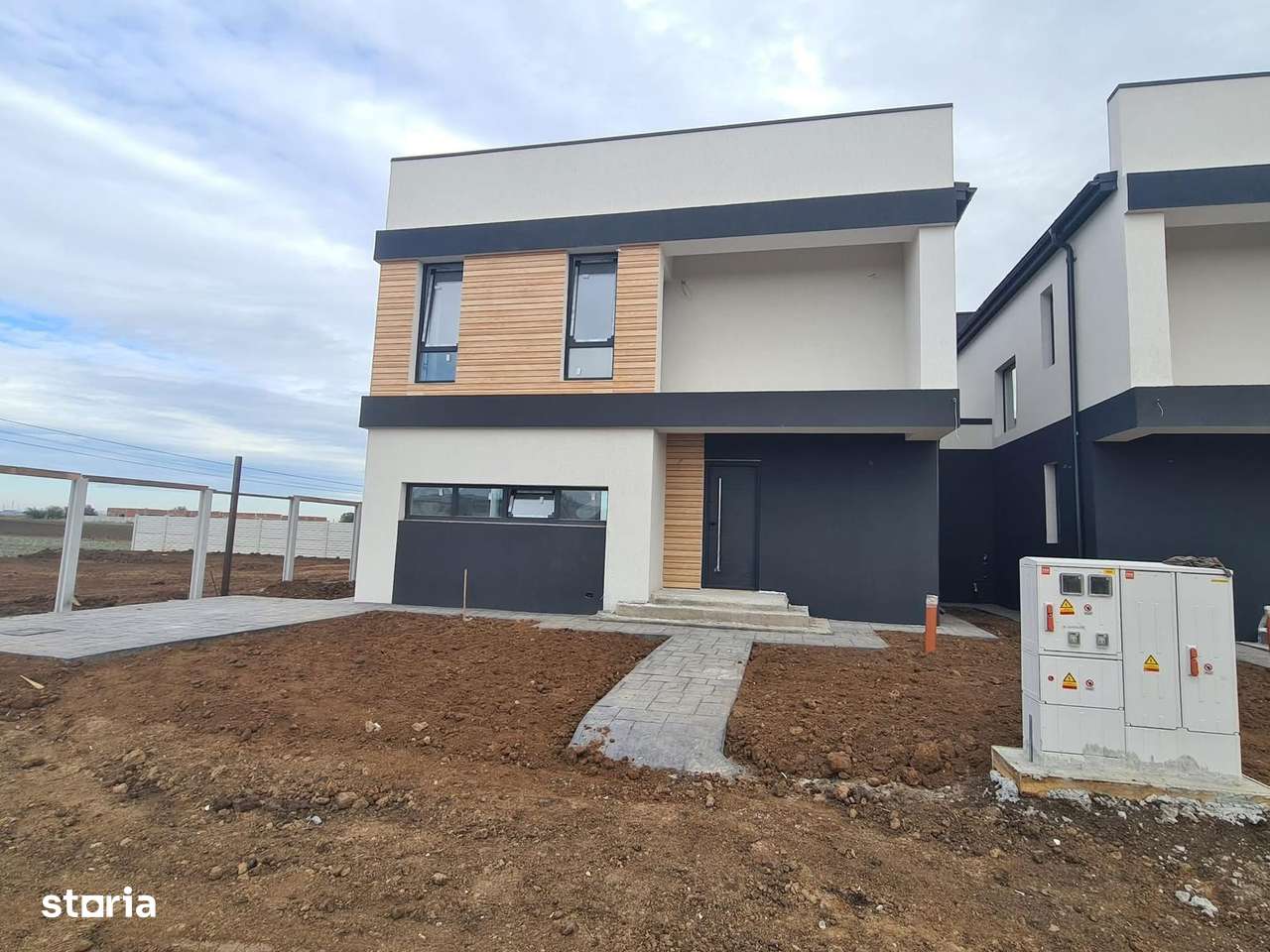 Casa spatioasa P+1, 4 dormitoare – intrare Berceni Ilfov-3