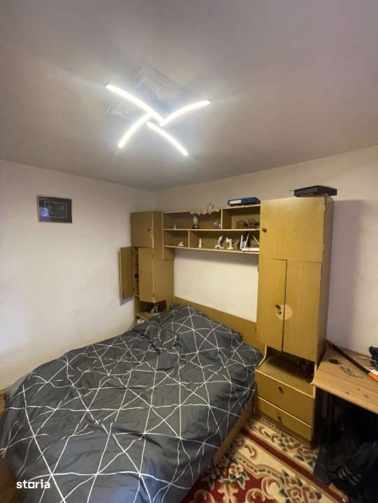 Apartament de vanzare, cu 2 camere, semidecomandat, 39mp, zona Hotvon - Imagine principală: 4/7