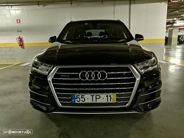 Audi Q7 3.0 TDi quattro S-line Tiptronic 7L - 4