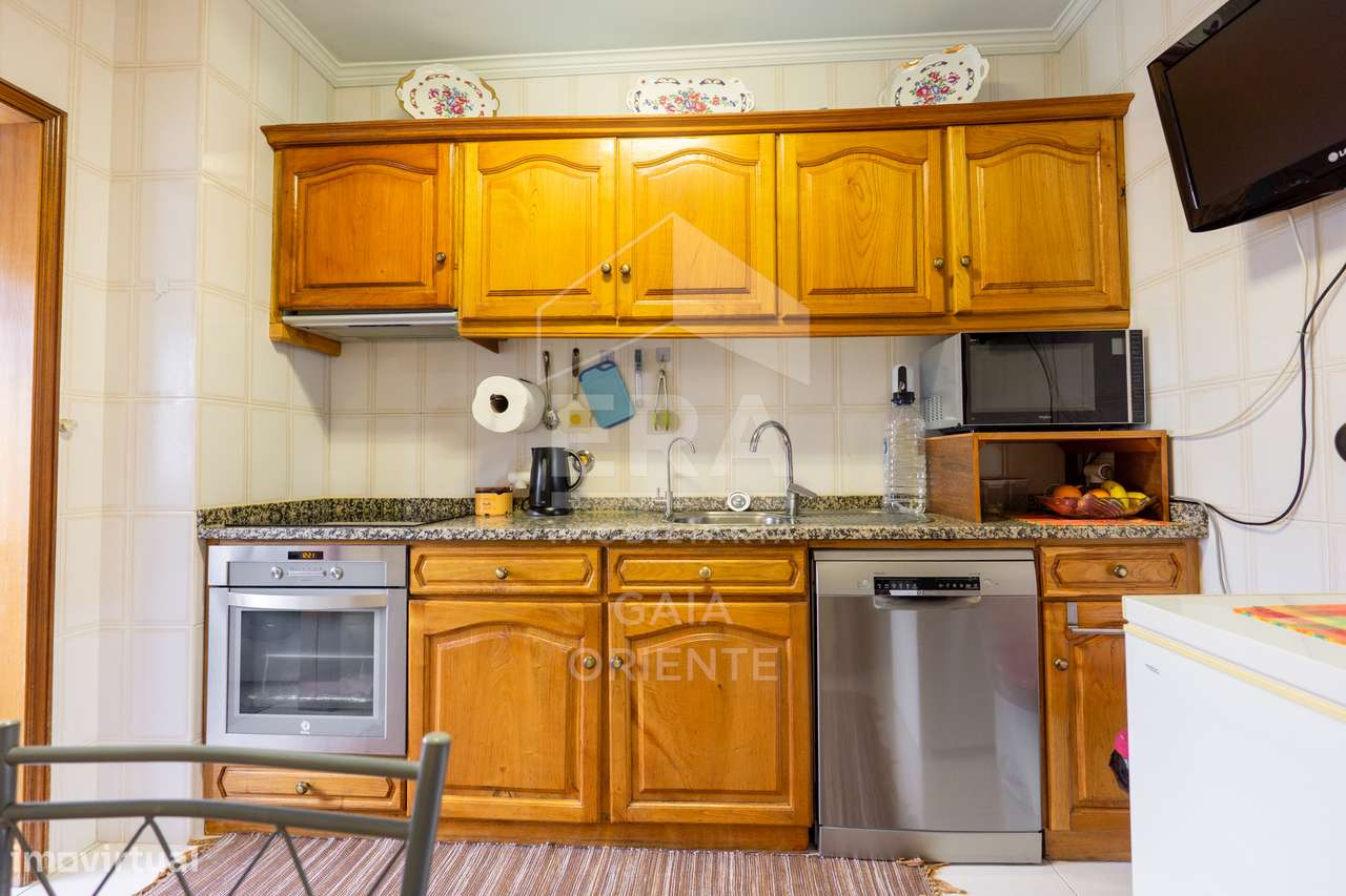 T1+1 com garagem fechada em Pedroso-12