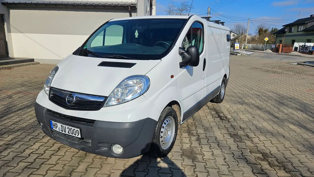 Opel Vivaro 2012