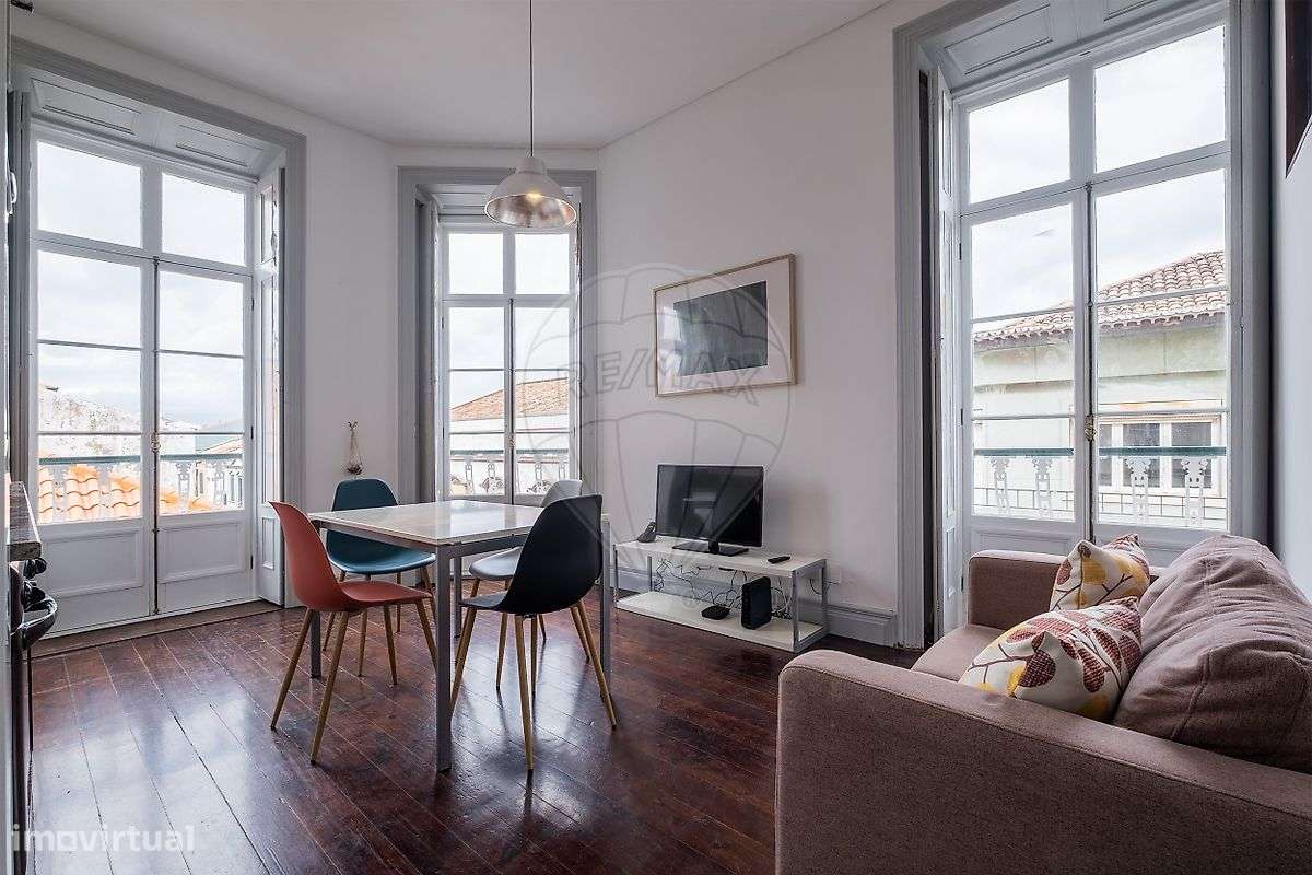 Moradia T2 para venda - Grande imagem: 2/11