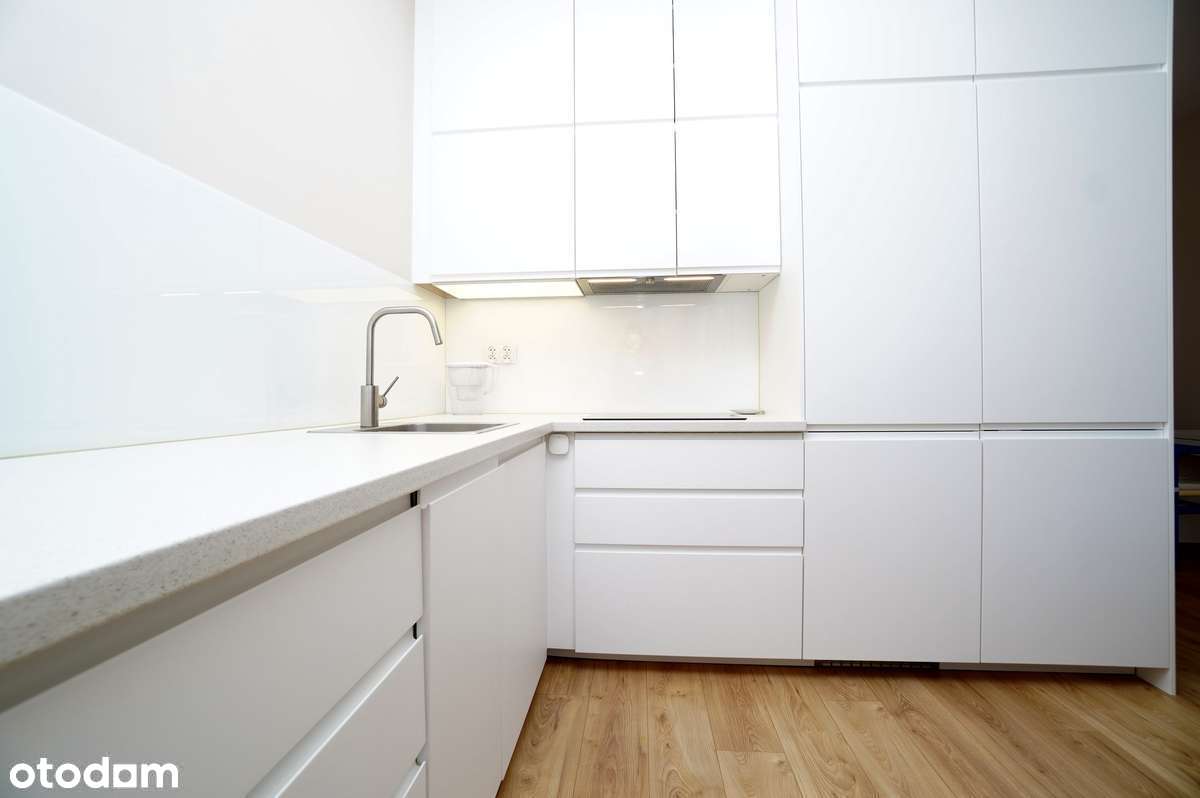 Os. Stalowe 16 - budynek po remoncie | winda | piwnica | Modernity-1