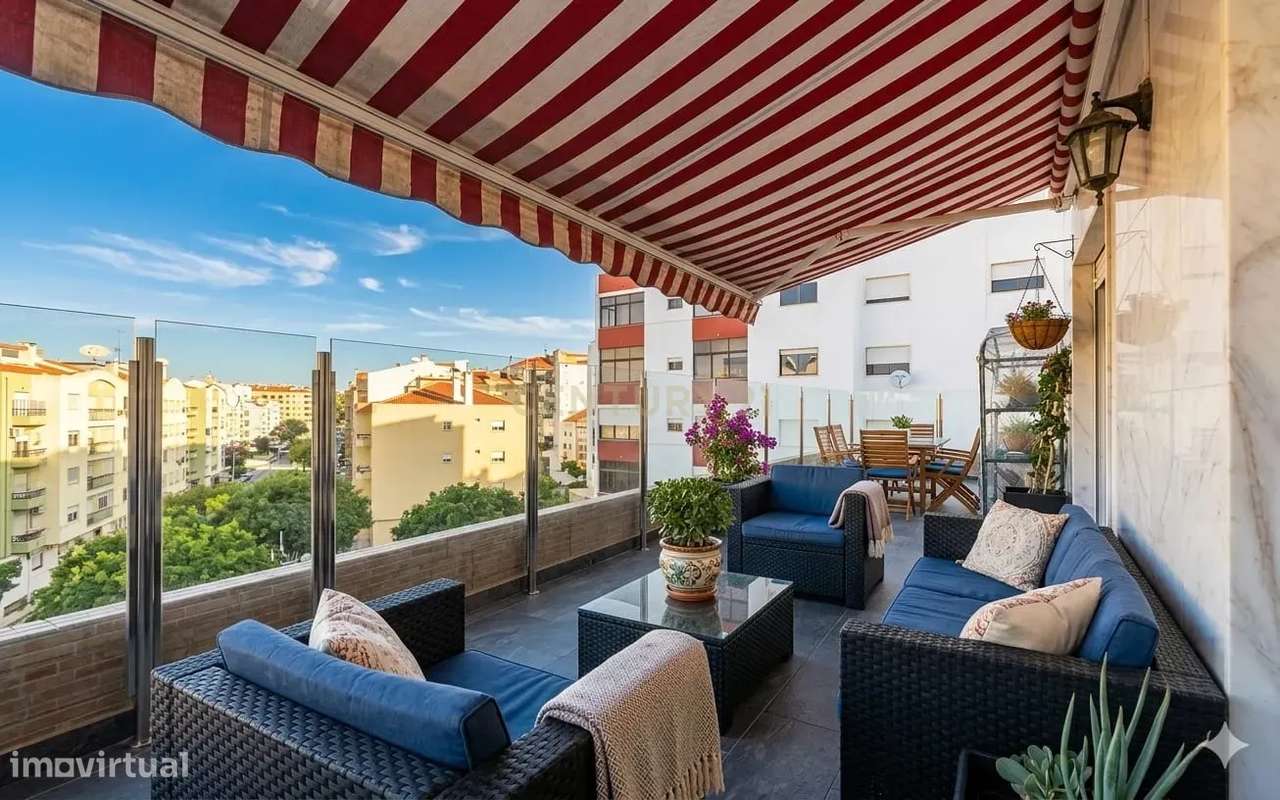 T4 Duplex com Terraço em Amora - Grande imagem: 2/7