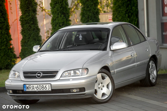 Opel Omega 3.2 Executive - 2