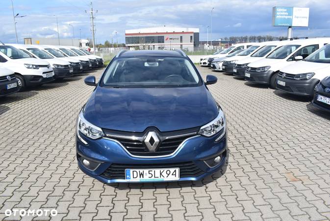 Renault Megane 1.5 Blue dCi Business - 4