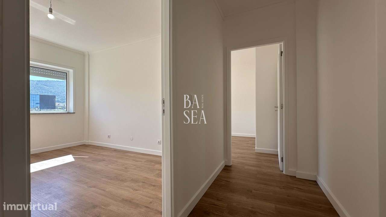 Apartamento T3 totalmente remodelado em Lamaçães Braga-9