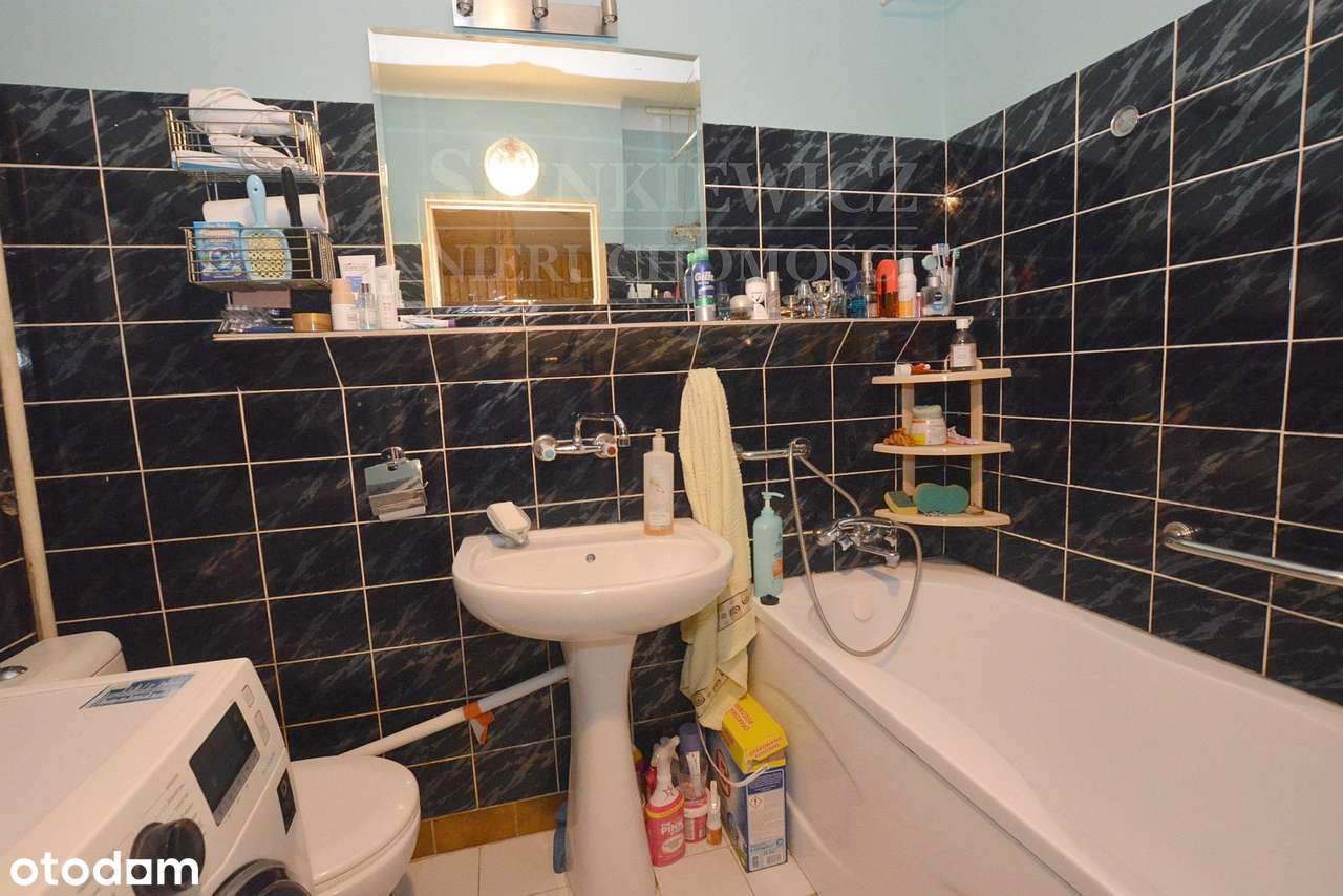 Mieszkanie trzypokojowe-9