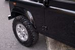 Land Rover Defender - 7