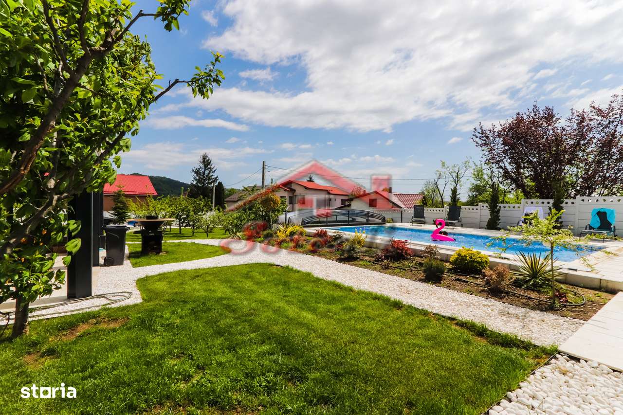VILĂ MODERNĂ DE LUX CU PISCINĂ, FOTOVOLTAICE ȘI FOIȘOR – BREAZA-12