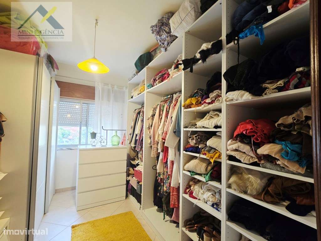 Apartamento T3 junto ao Alegro em Setúbal-23