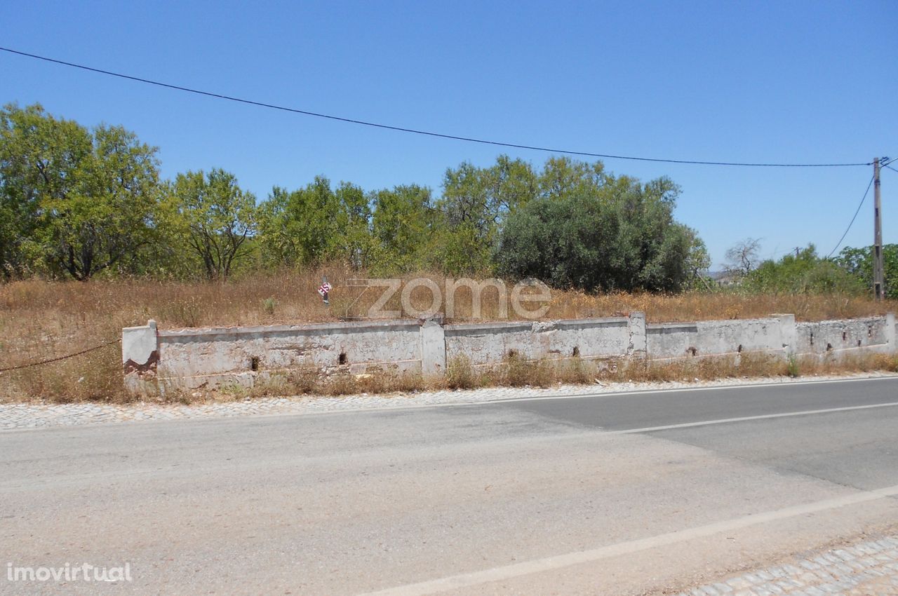 Terreno rústico em zona de construção dispersa, Portela de Messines