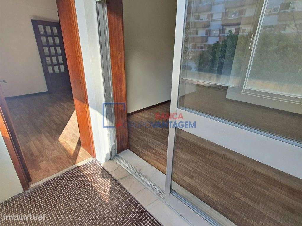 Apartamento, para venda, Vila Nova de Gaia - Santa Marinha - Grande imagem: 5/18