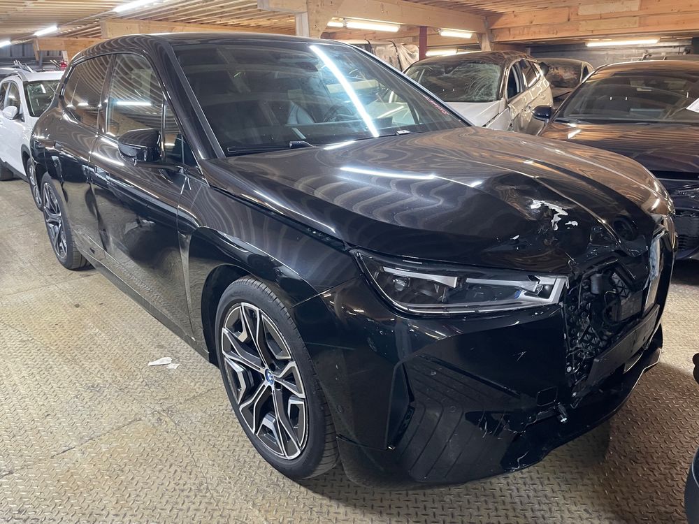 BMW iX 2023