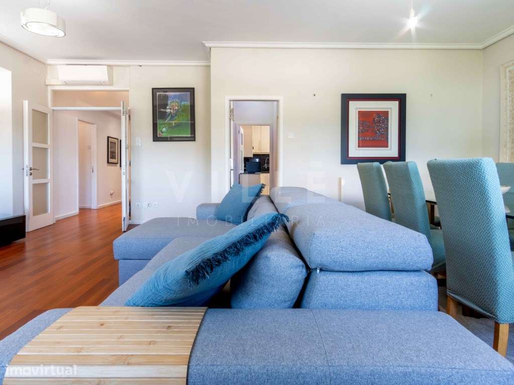 Apartamento T4+1 | Condomínio Fechado | Campo Alegre | Porto-8