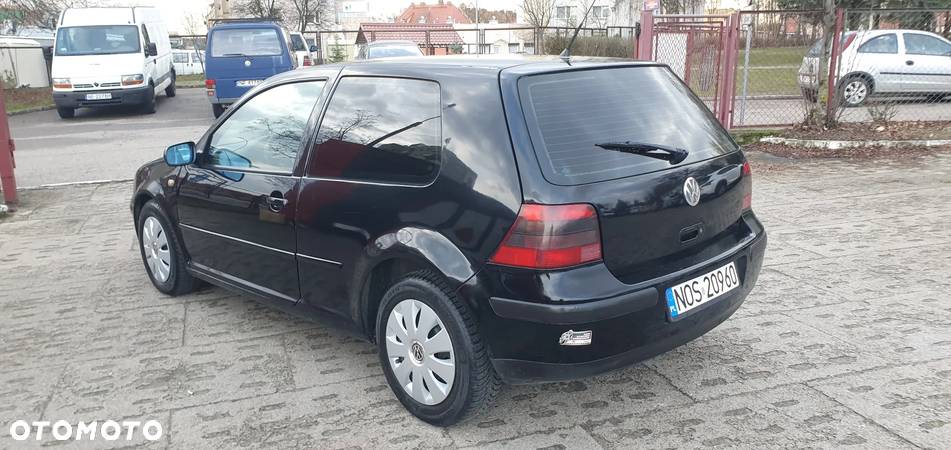 Volkswagen Golf IV 1.6 Trendline - 8