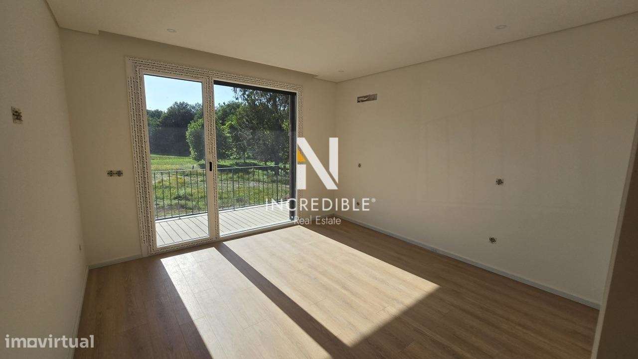 Moradia Geminada T4 Venda em Palmeira,Braga-27