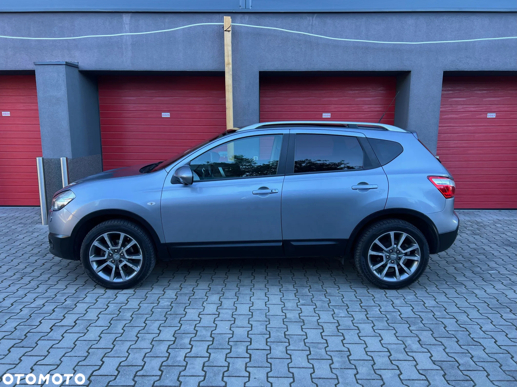 Nissan Qashqai 2.0 4x4 360 CVT - 5