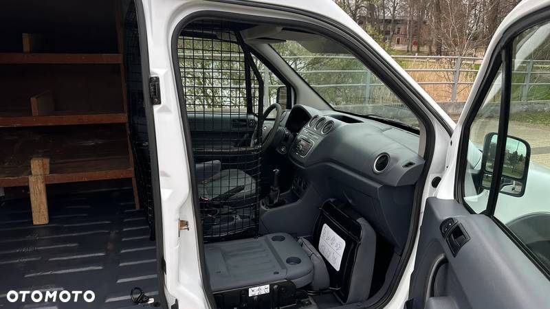Ford Transit Tourneo Connect - 23