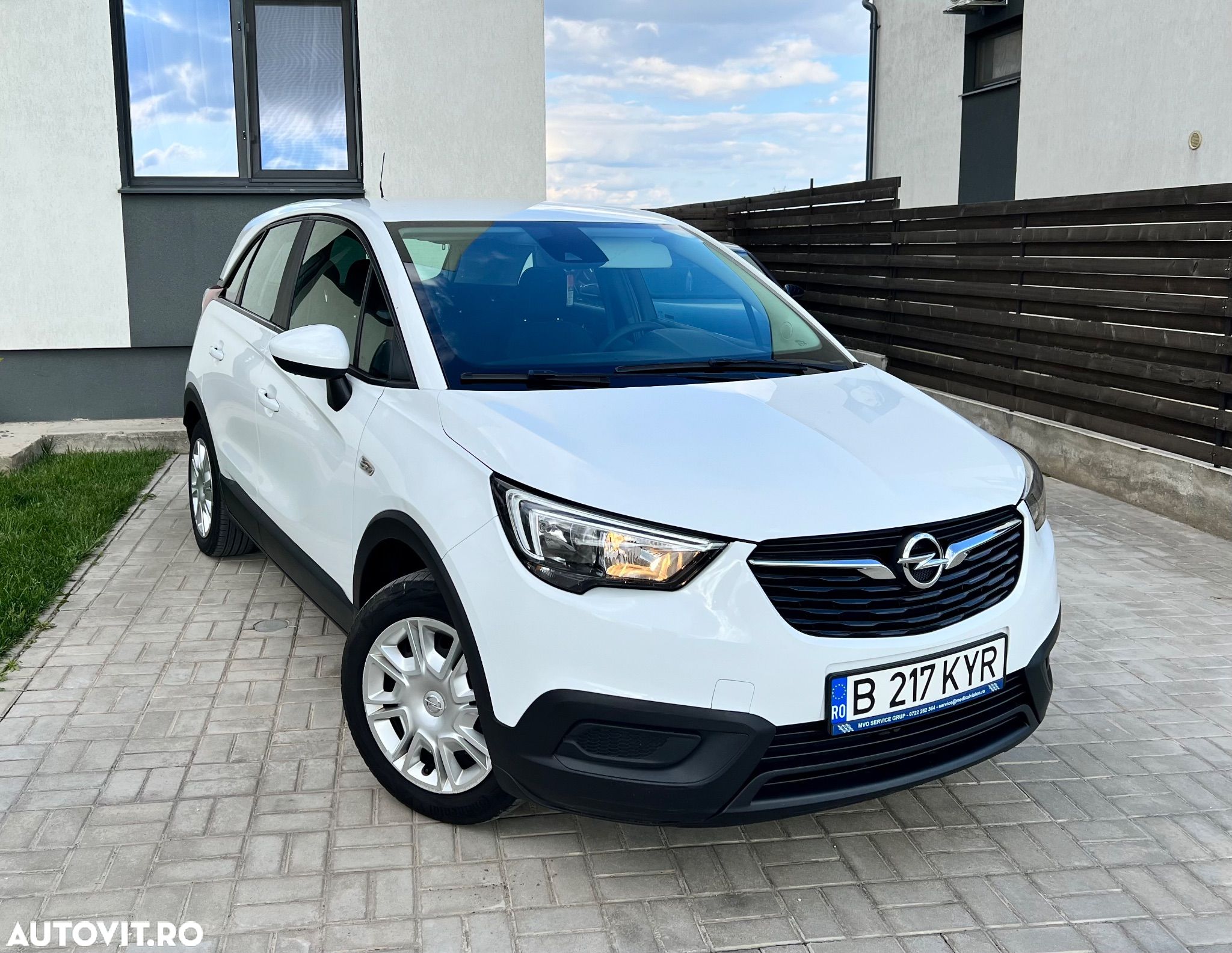 Opel Crossland 1.2 Edition - 1