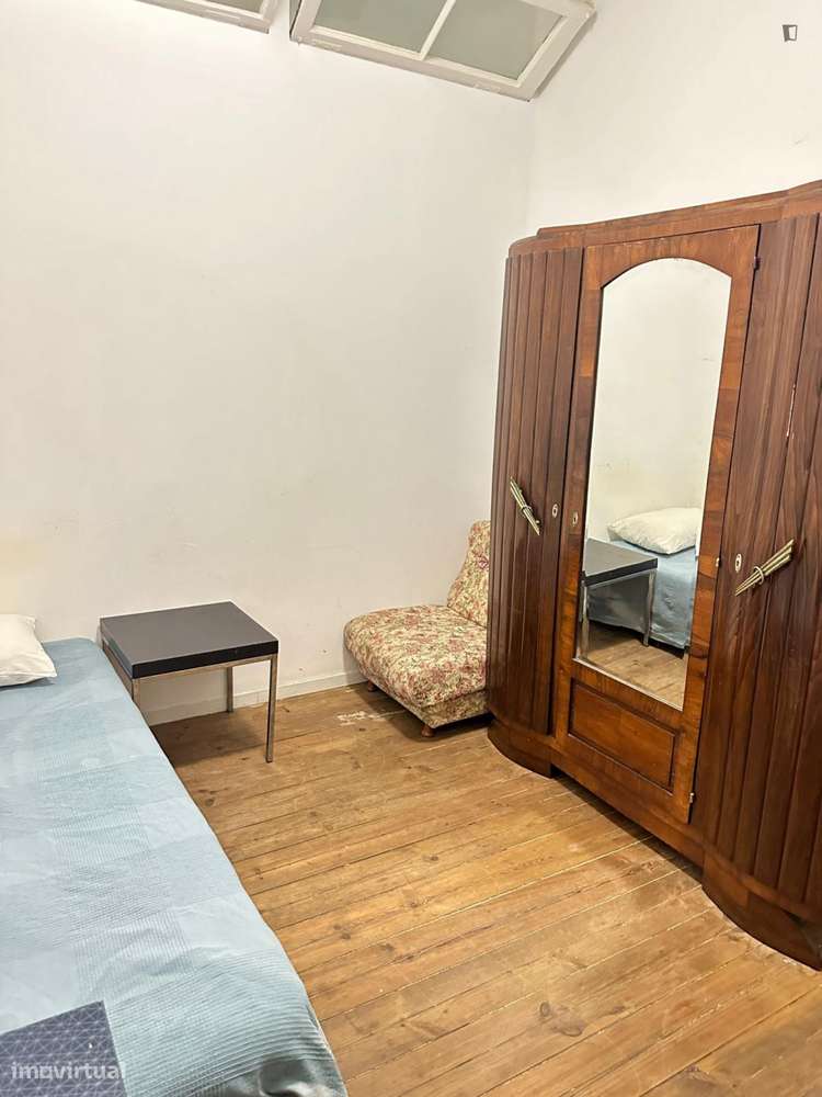 Quarto - localizado em Arroios Lisbon - Grande imagem: 4/9