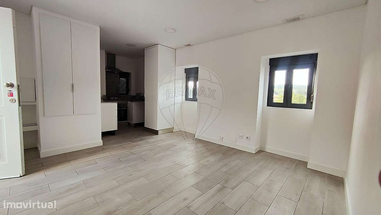 Apartamento T2 para venda - Grande imagem: 2/11