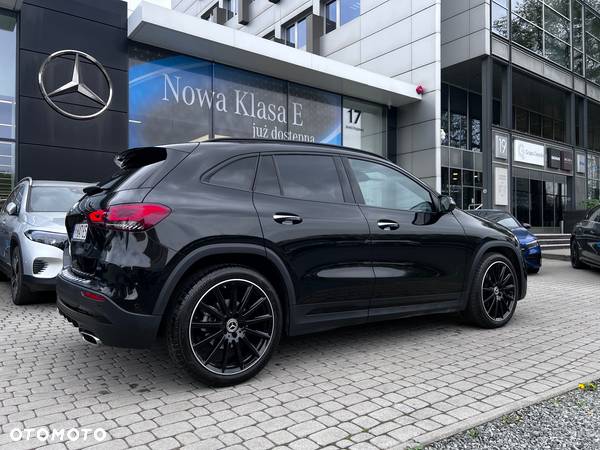 Mercedes-Benz GLA 200 AMG Line - 2