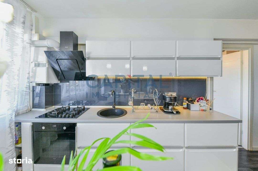 Comision 0 %  3 camere, de lux, lift, imobil 2015, priveliste - Imagine principală: 2/9