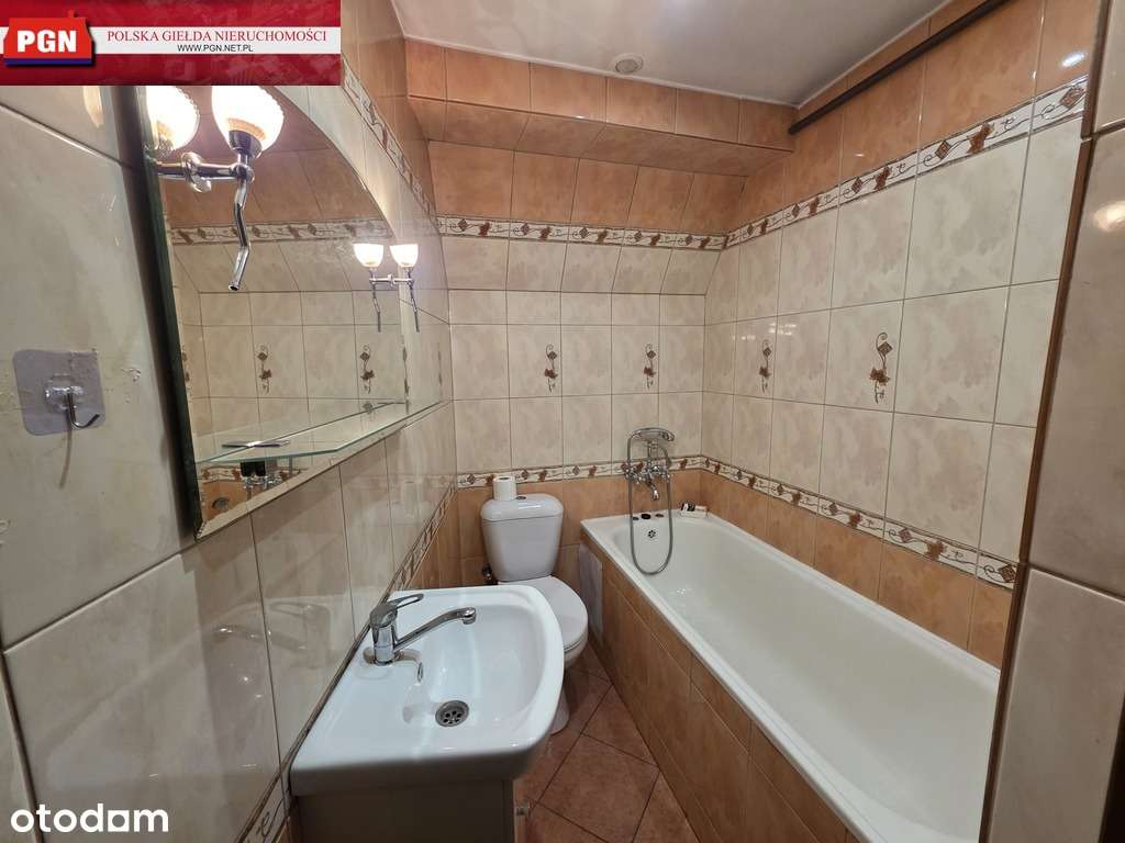 Na sprzedaż dom jednorodzinny z garażem-10