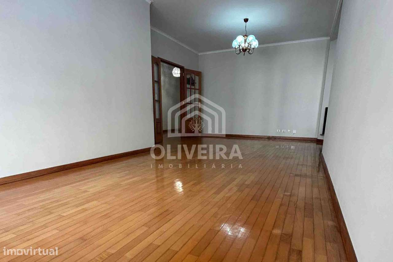 Apartamento T3 em Real, Braga-15