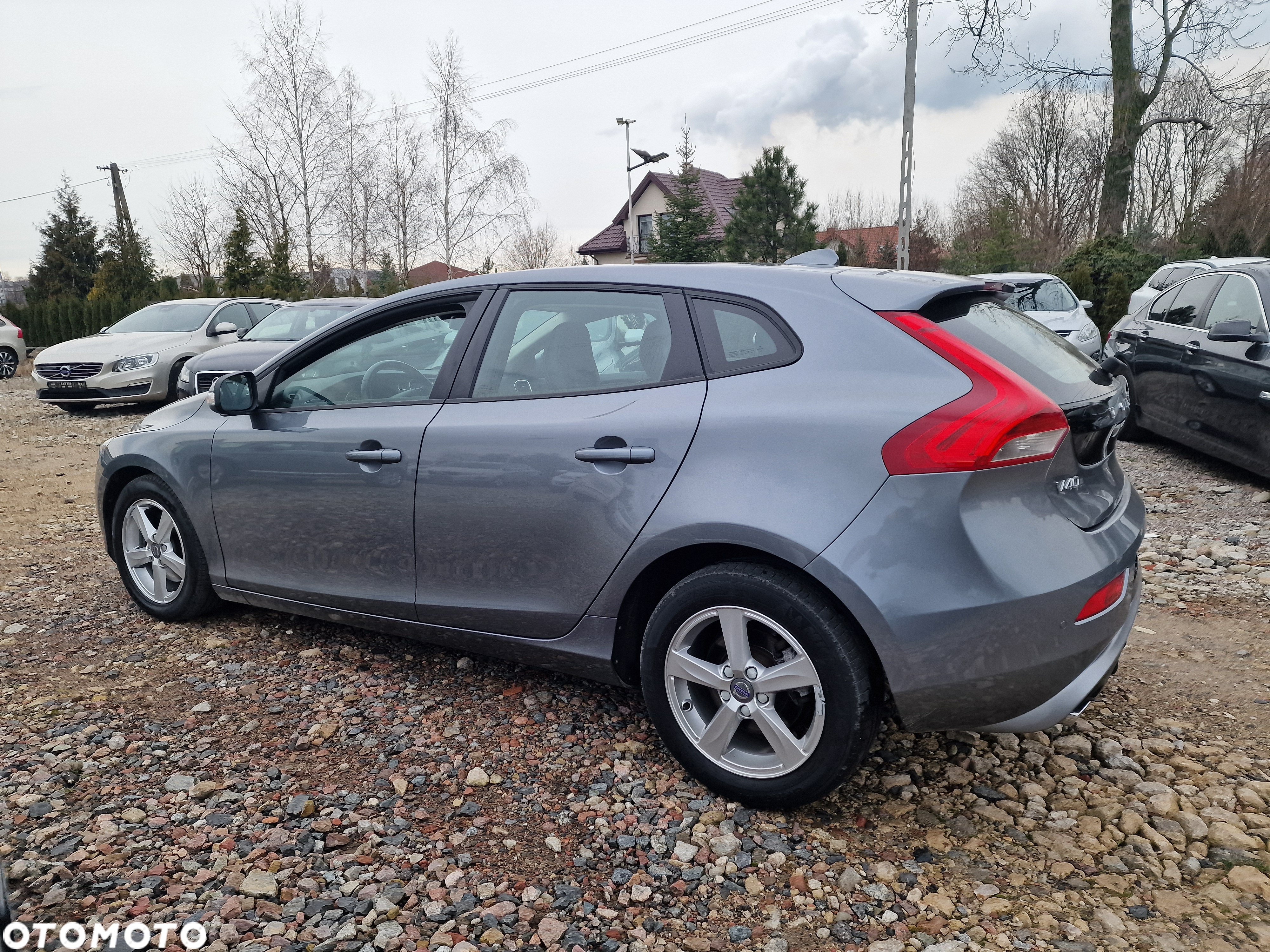 Volvo V40 CC D2 Base - 27