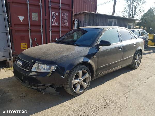 Dezmembrari  Audi A4 B6 (8E)  2000  > 2004 1.9 TDI Motorina - 1