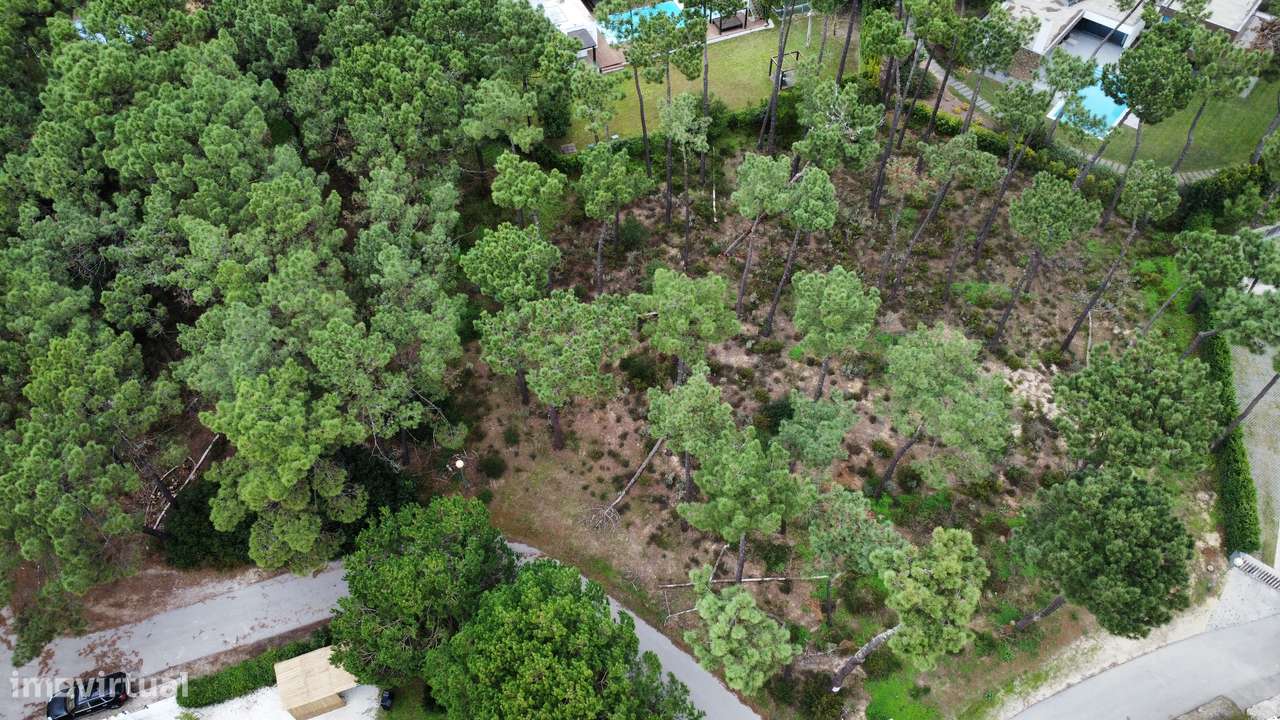 Lote com 2333m2 - condomínio da Herdade de Aroeira-28